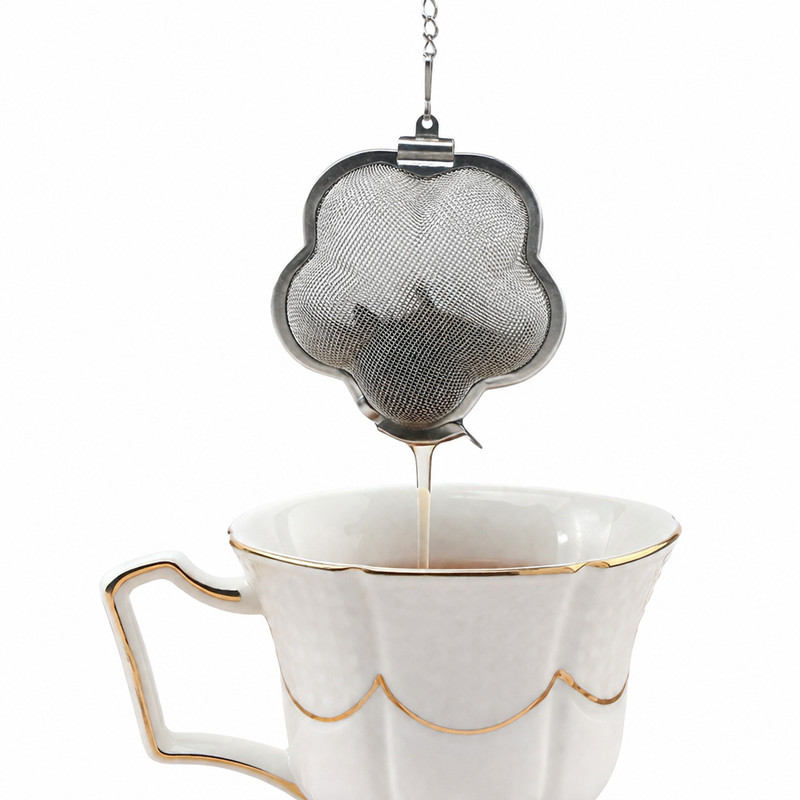 Flower-shaped stainless steel tea infuser with hanging chain Flower-shaped stainless steel tea infuser with hanging chain