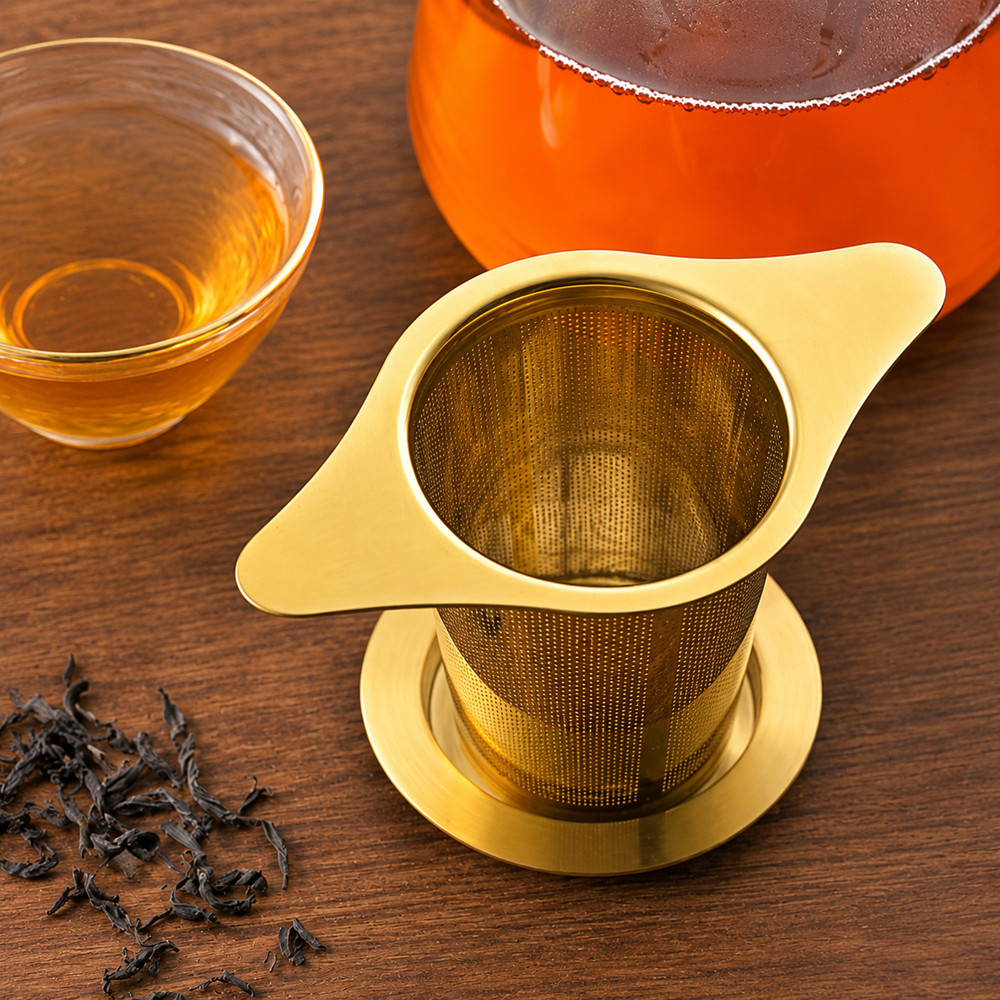 304 Stainless Steel Loose Leaf Tea Strainer with Lid and Gold PVD Finish 304 Stainless Steel Loose Leaf Tea Strainer with Lid and Gold PVD Finish