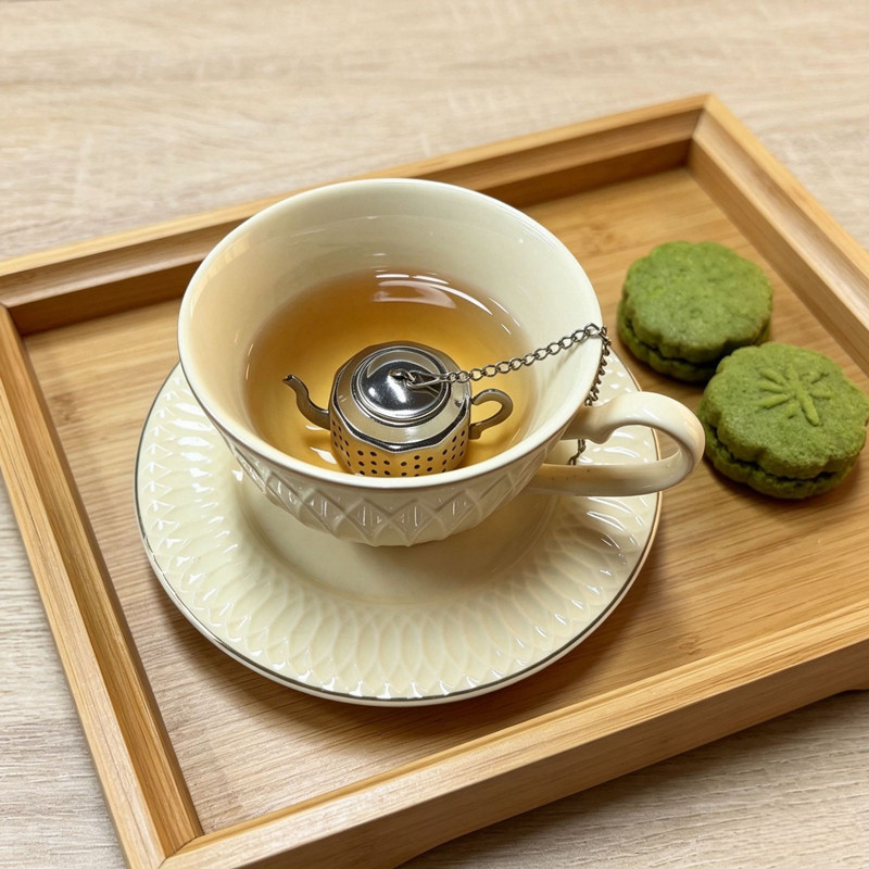 Reusable Metal Tea Infuser with Scalloped Saucer Set 1703